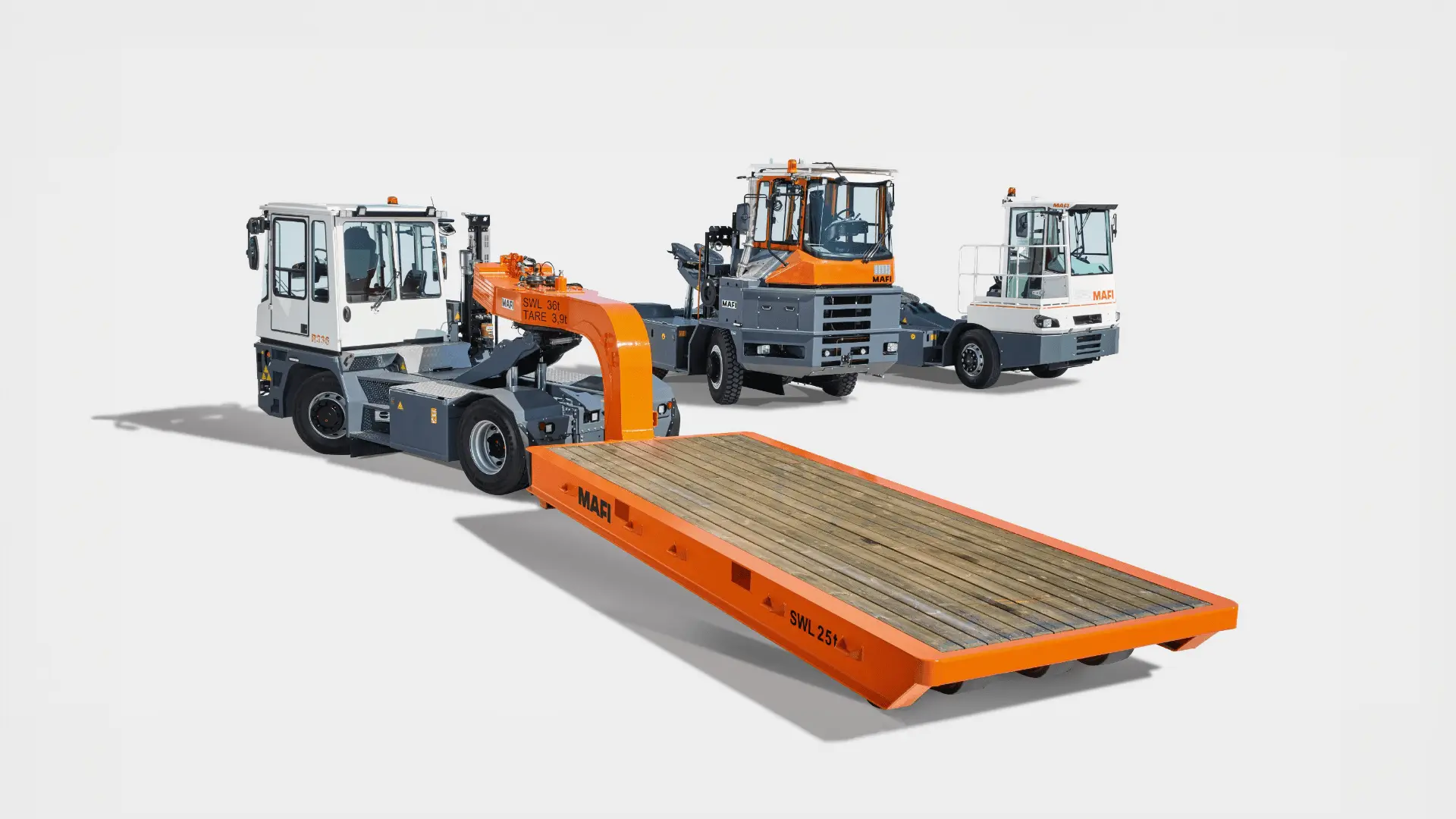 MAFI tractor with roll trailer for yard moves